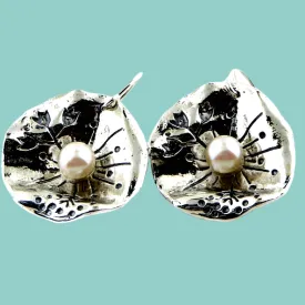 Israeli jewelry sterling silver earrings with pearls. Sweet and  elegant silver jewelry.