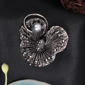 Kavove Petal Pearl Hibiscus Black Colour Brooch